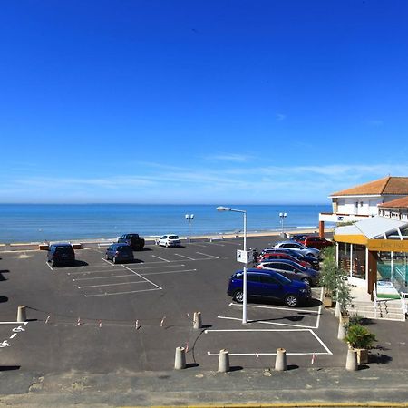 Hotel Les Dunes La Tranche-sur-Mer Exterior photo